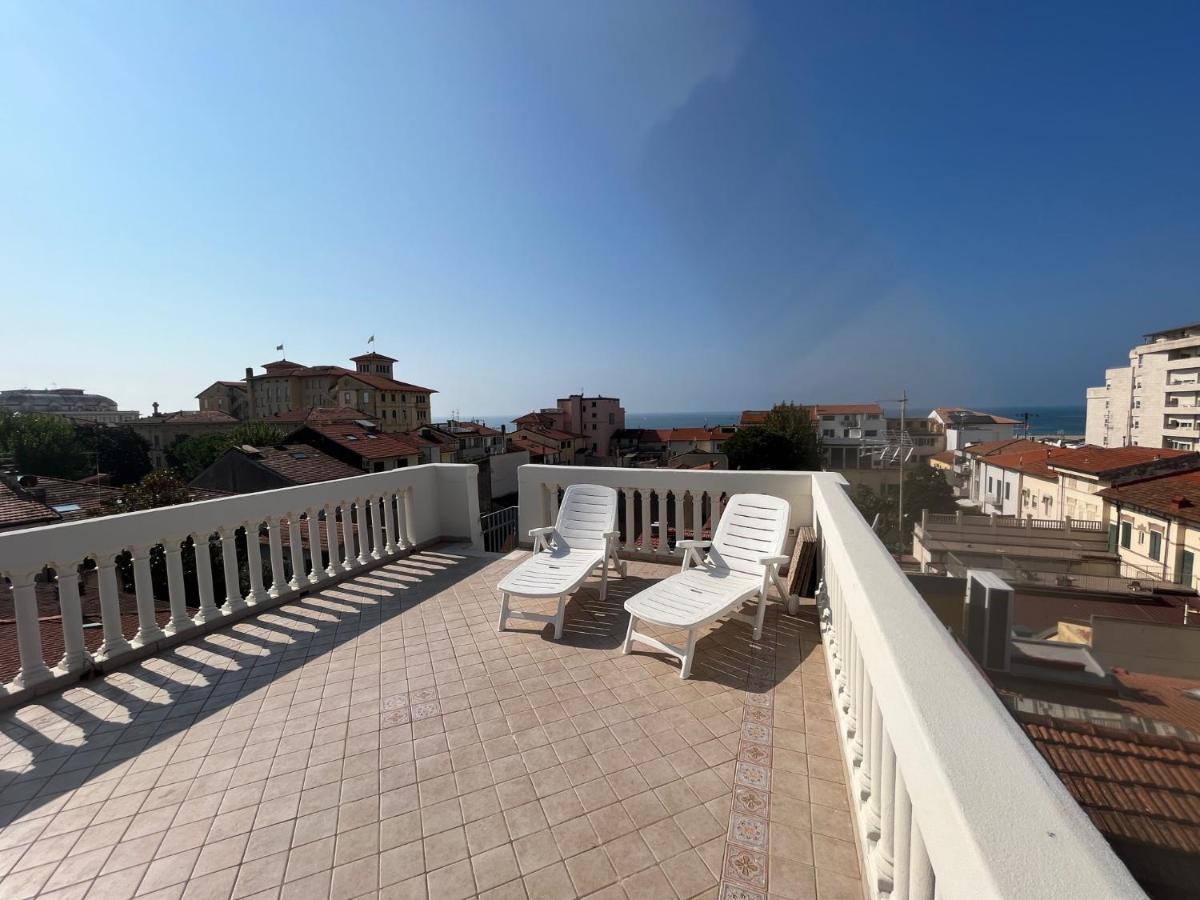 Villa Giulia Bnb Viareggio Kültér fotó